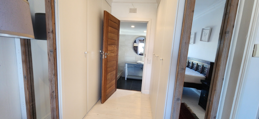 To Let 4 Bedroom Property for Rent in Glencairn Heights Western Cape
